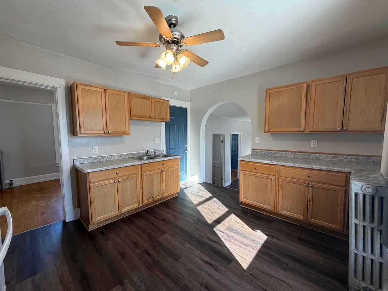 1865 Fisher St - Photo 2 of 22