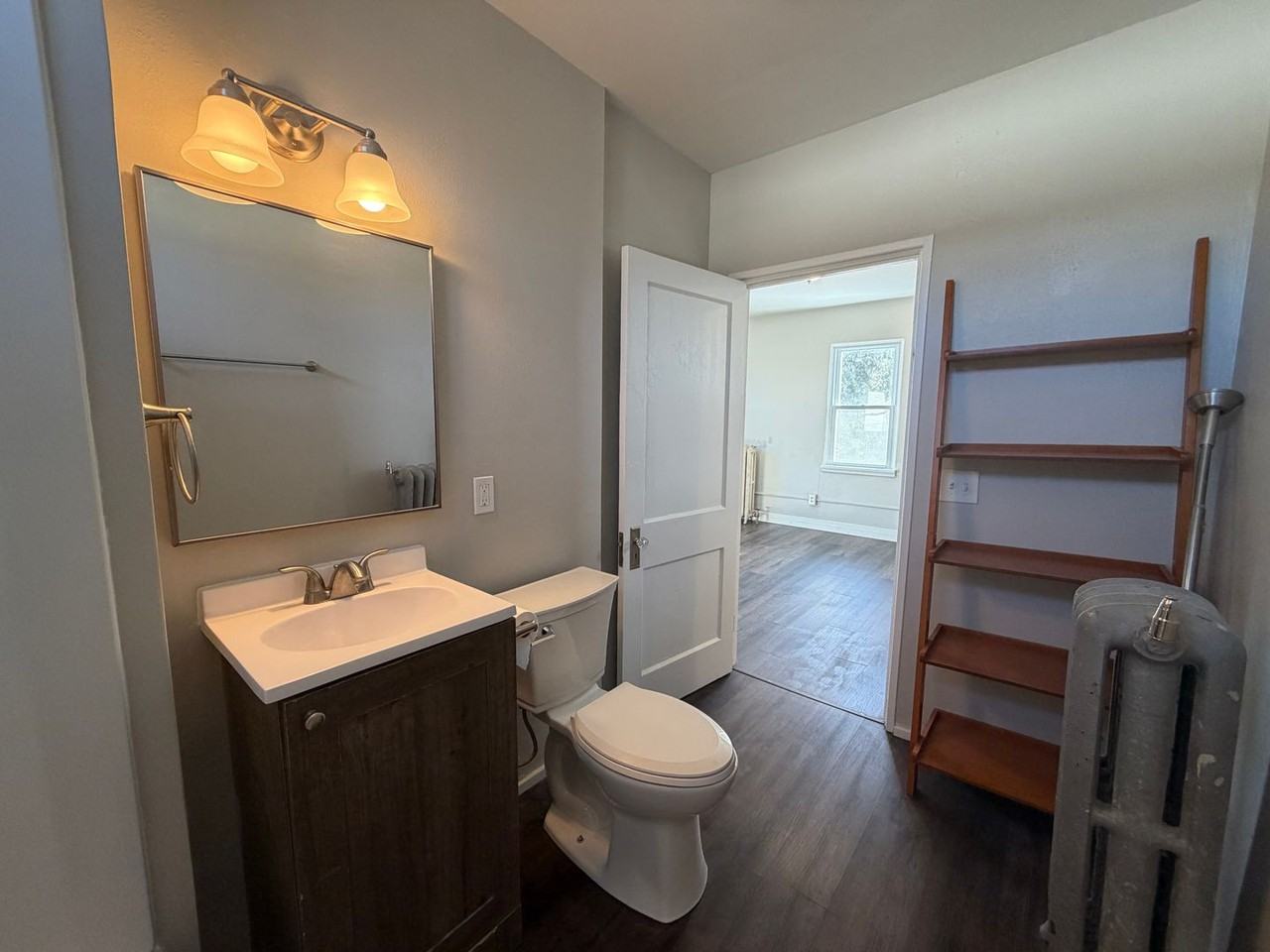 1865 Fisher St - Photo 5 of 22