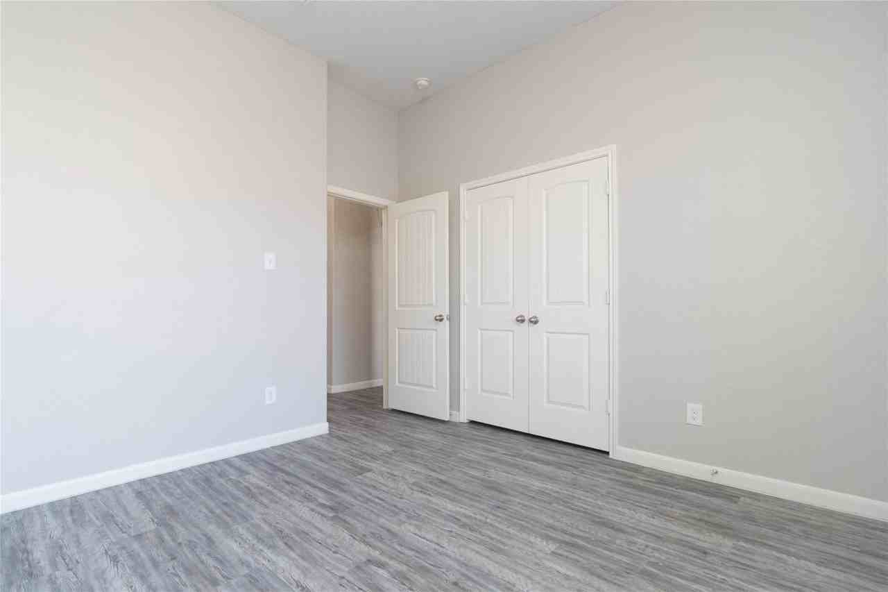 23523 Maple Vista Ln - Photo 4 of 18