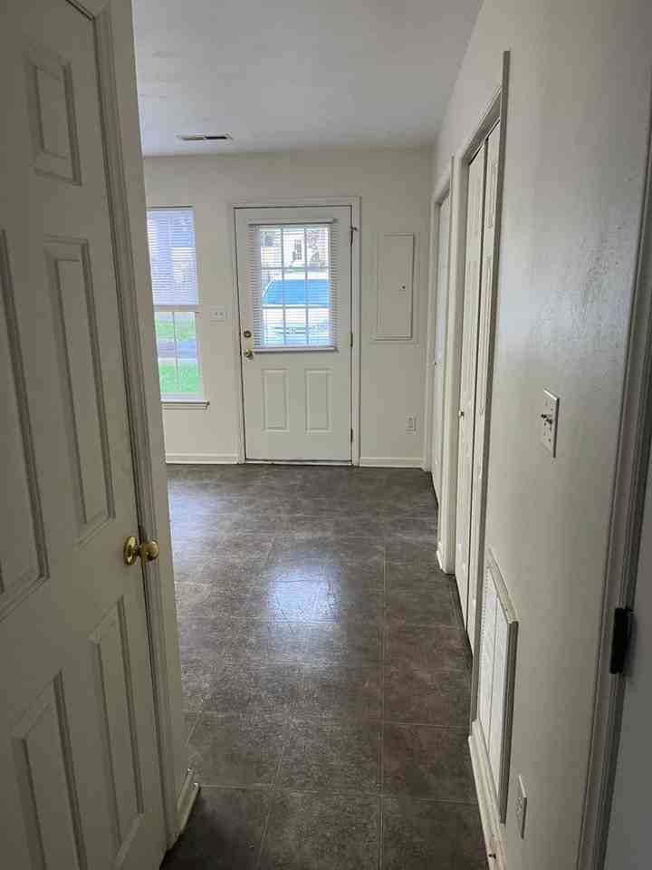 508/510 South Market Street - Photo 6 of 26