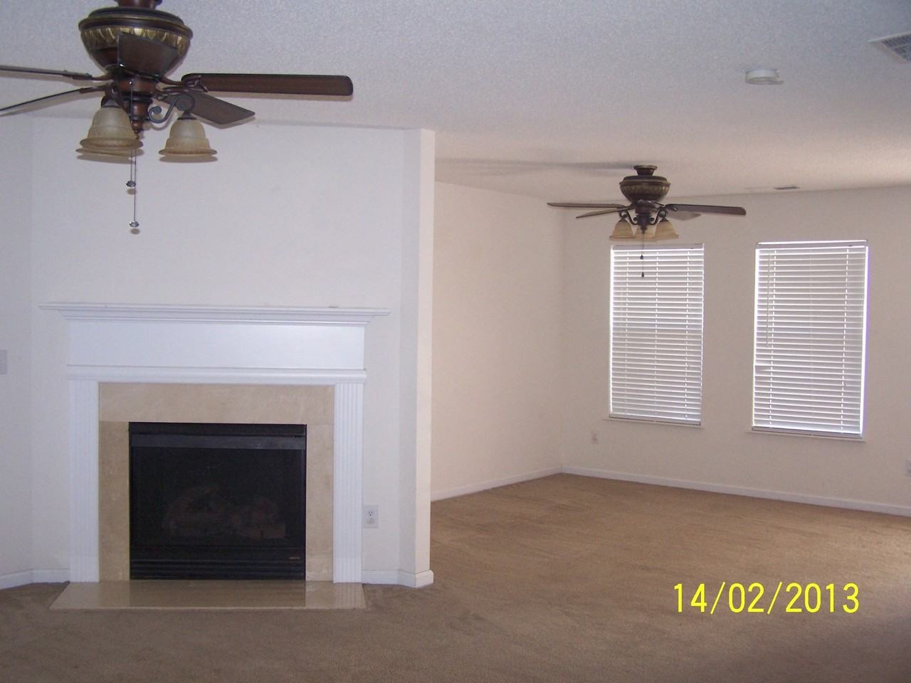 2024 Sweet Bay Dr - Photo 3 of 11