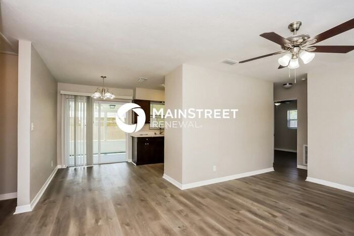 8765 56th St N - Photo 4 of 16