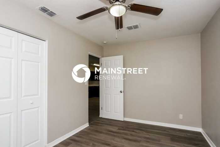 8765 56th St N - Photo 7 of 16