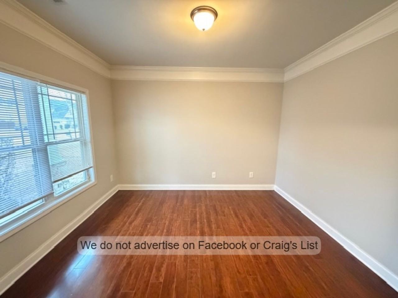 255 Peaceford Ave - Photo 2 of 21