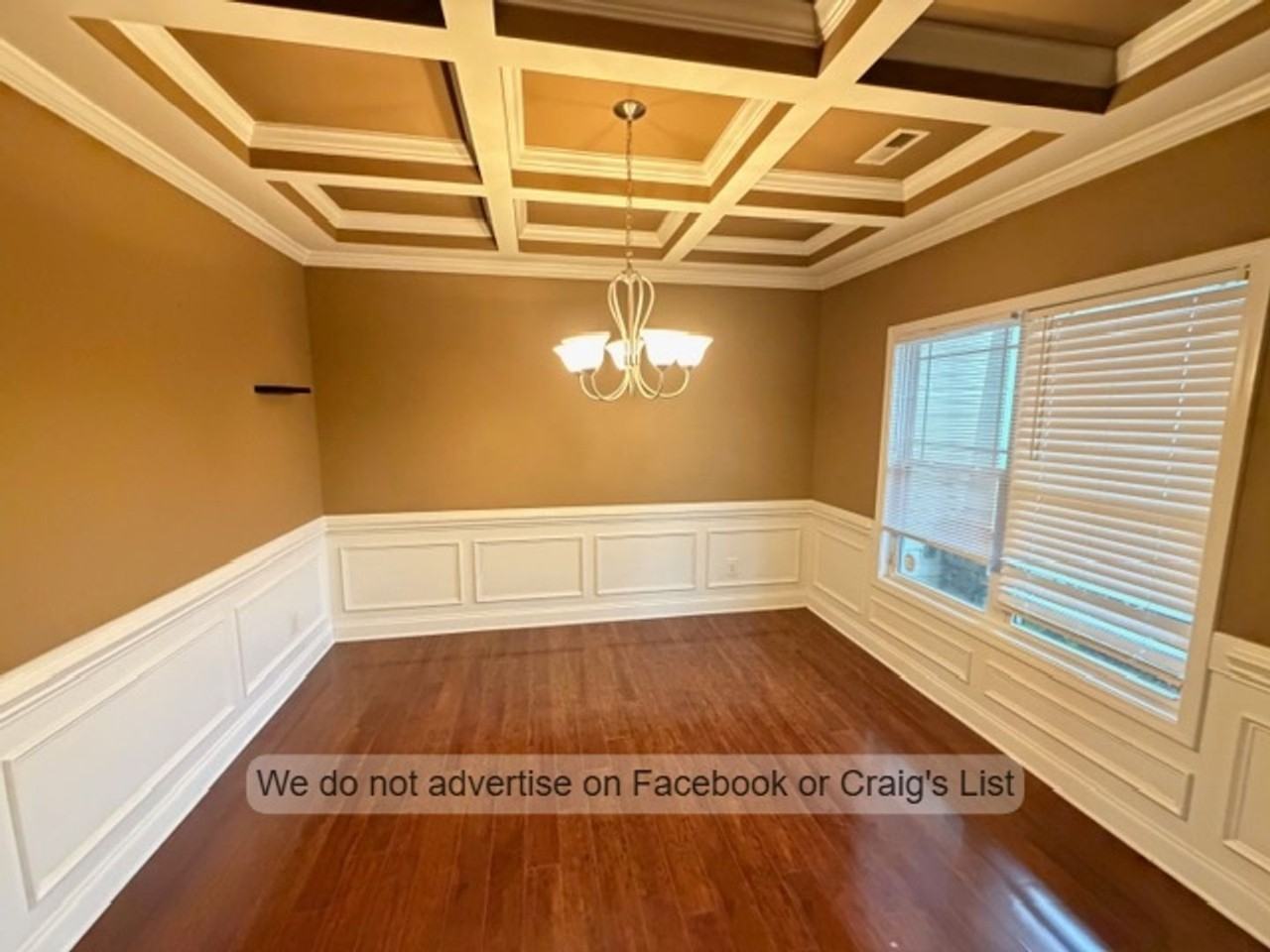 255 Peaceford Ave - Photo 3 of 21