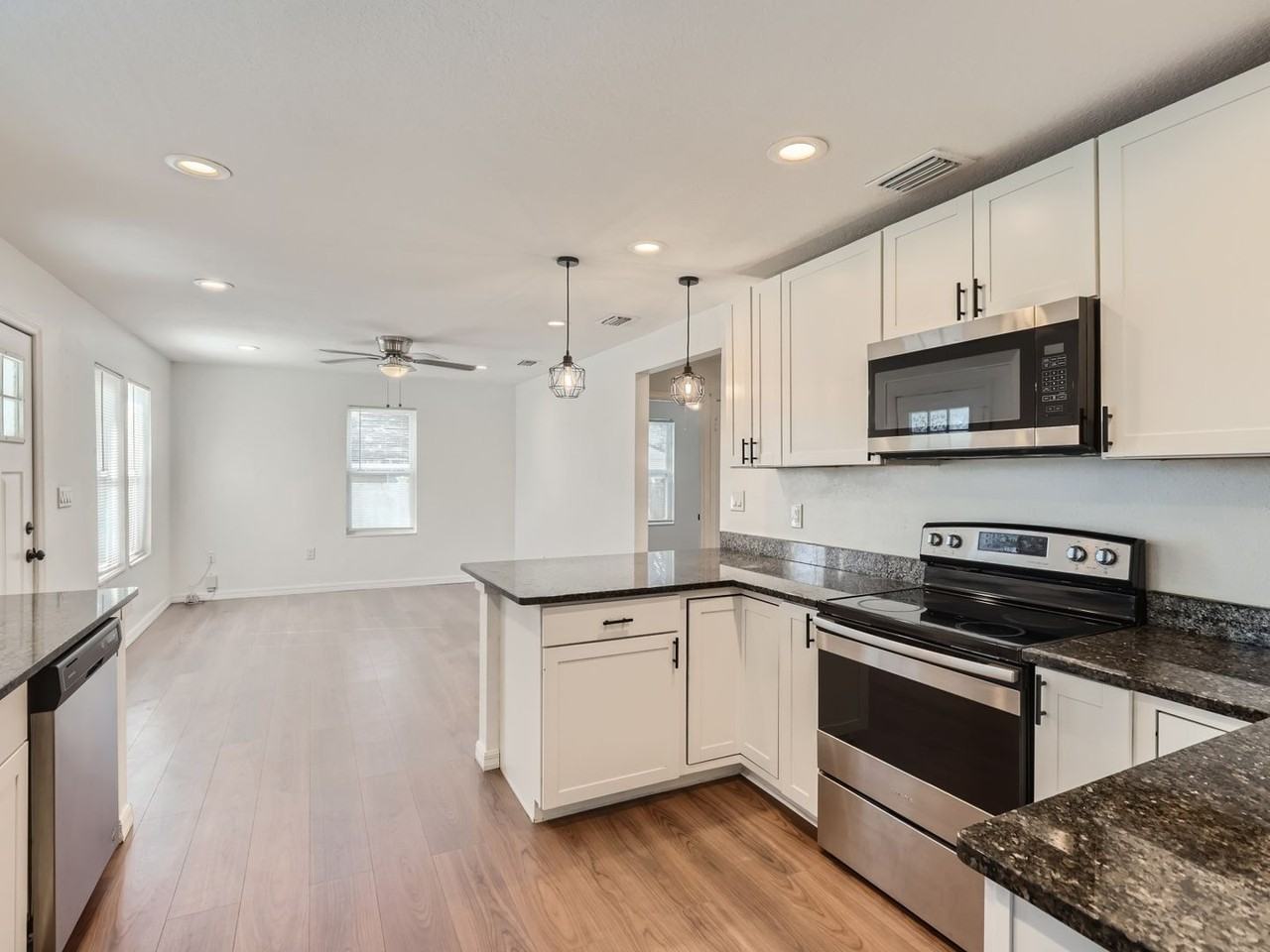 808 E Orchid Ave - Photo 4 of 13