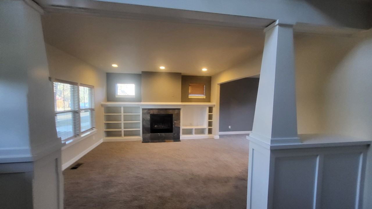 20374 Aberdeen Dr - Photo 2 of 36