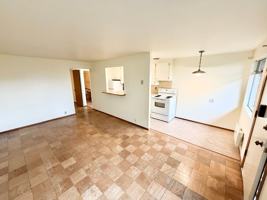 featured image of 2140 9th Ave W #2