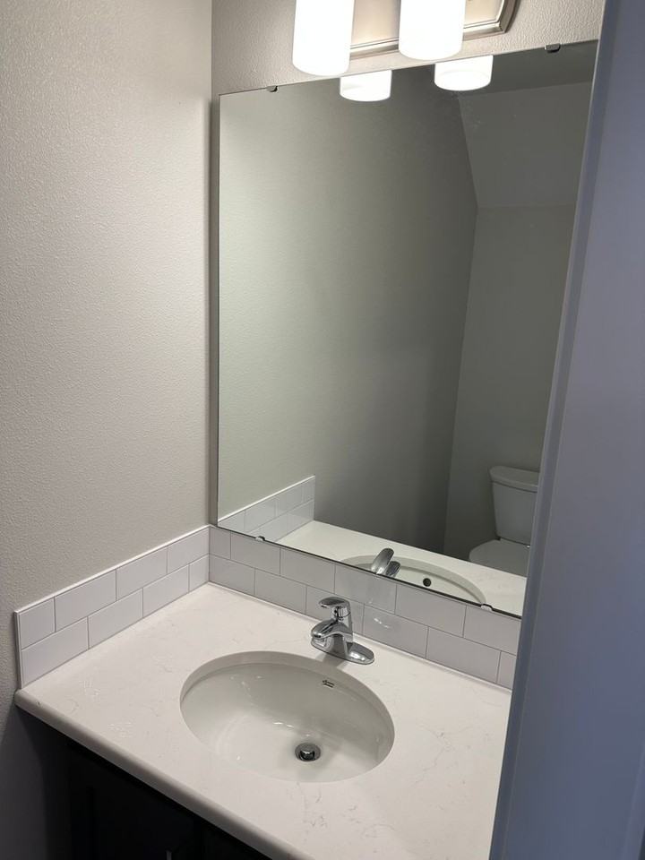 65 Sand Ridge Ct - Photo 3 of 20