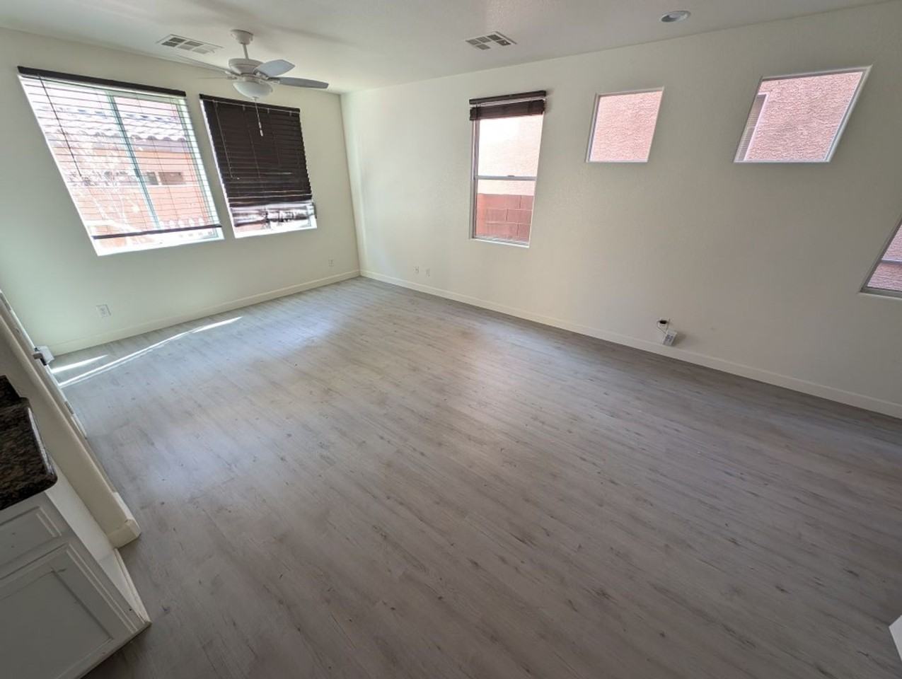 7593 Perla Del Mar Ave - Photo 6 of 20