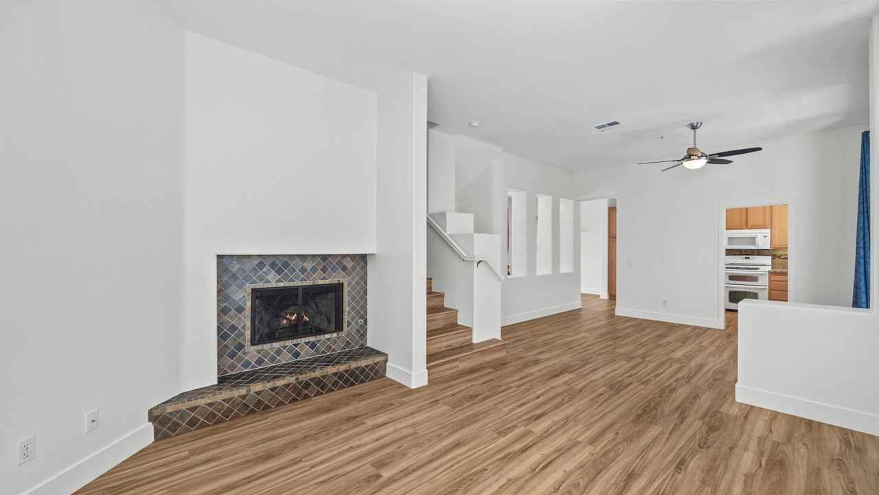 12626 Nicklaus Ln - Photo 3 of 34