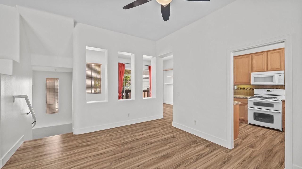 12626 Nicklaus Ln - Photo 6 of 34