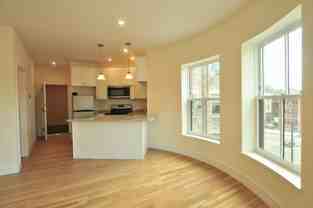 867 Beacon St - Photo 1 of 1