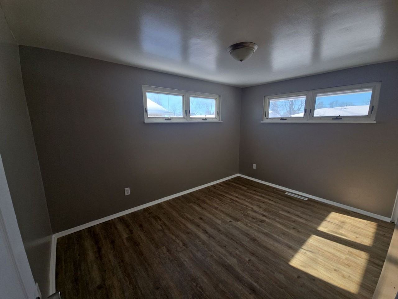 7718 Blackshear Dr - Photo 5 of 7