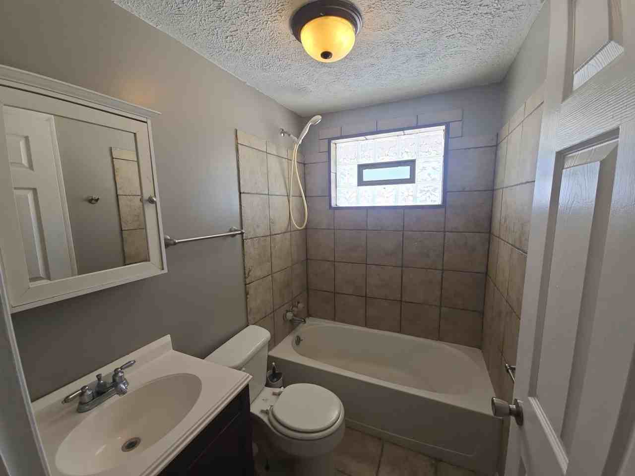 7718 Blackshear Dr - Photo 7 of 7