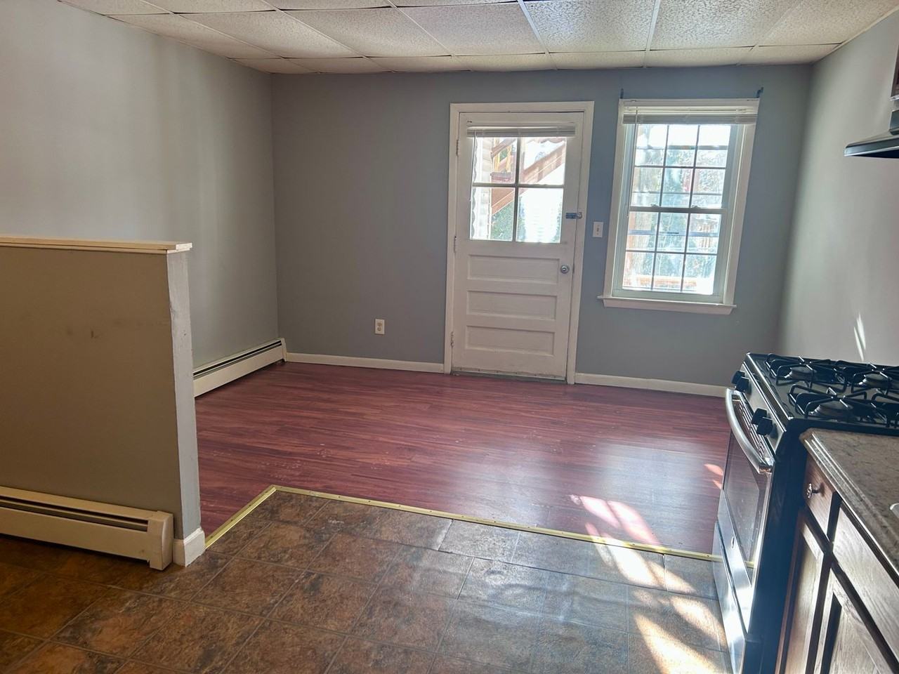 5 Crescent St - Photo 5 of 11