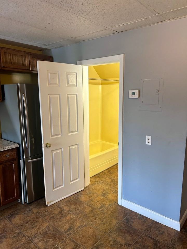 5 Crescent St - Photo 7 of 11