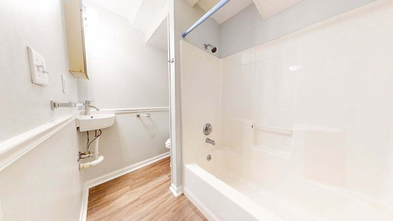 2862 Chatsworth Way - Photo 7 of 35