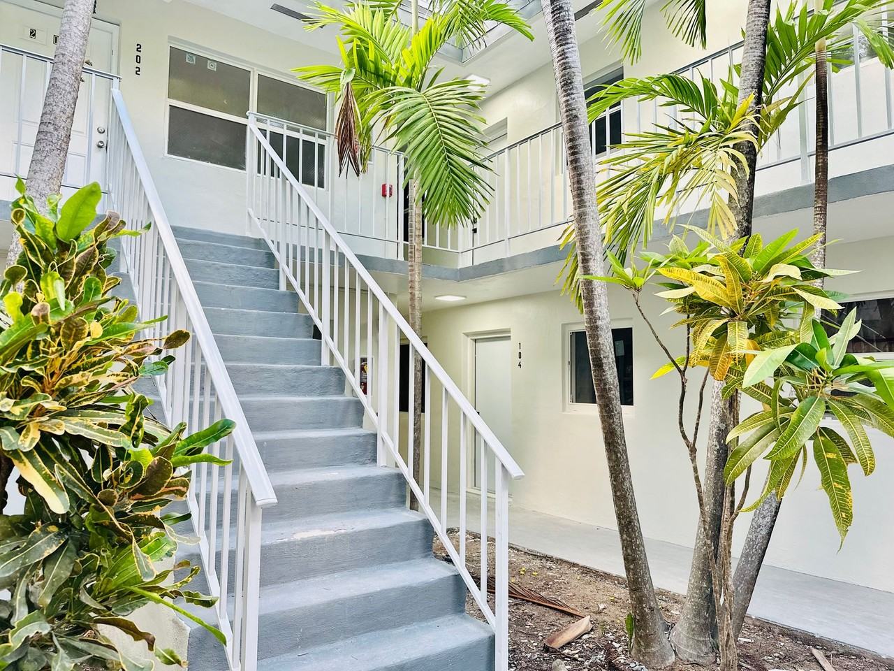 Avalon Apartments - Photo 2 of 5