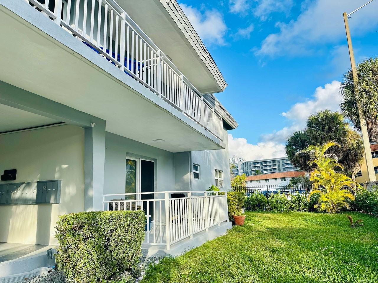 Avalon Apartments - Photo 3 of 5