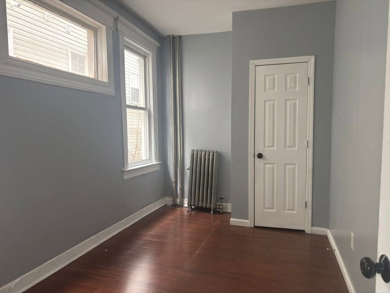 319 Irvine Turner Blvd - Photo 7 of 11