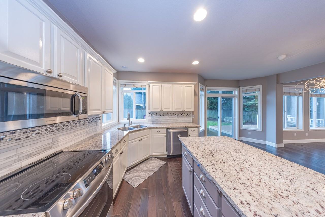 1312 Se 182nd Ave - Photo 6 of 19