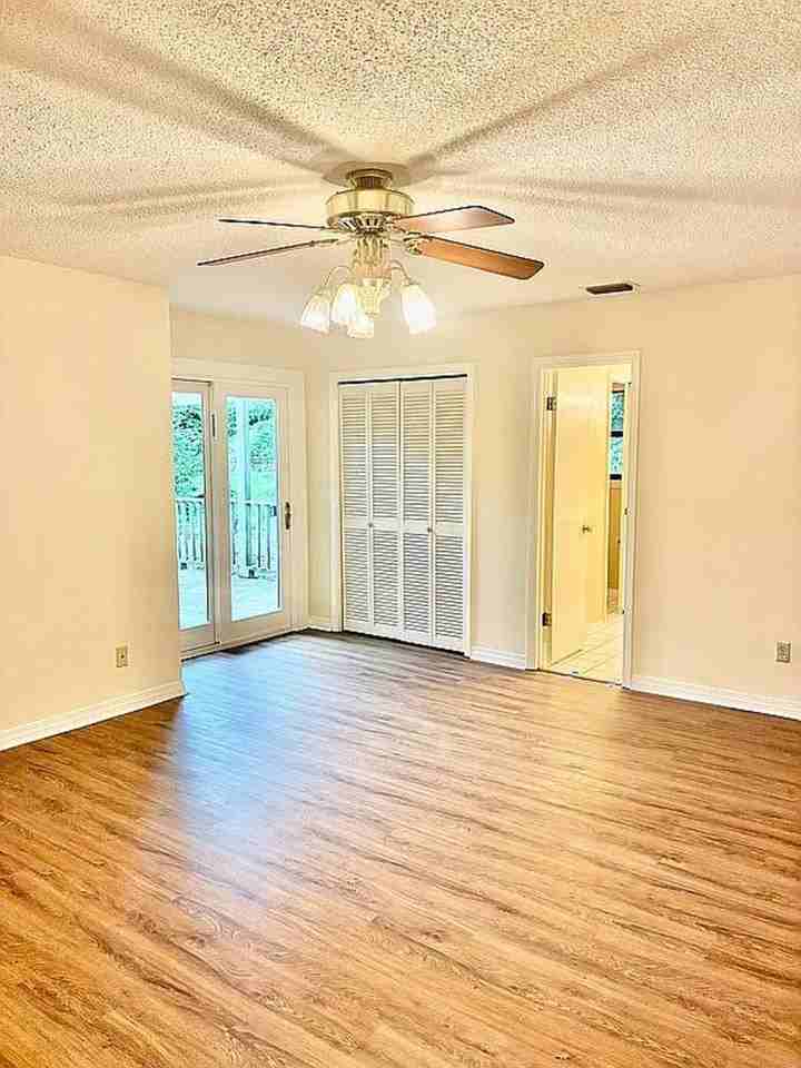 7221 Lakewood Rd - Photo 5 of 30