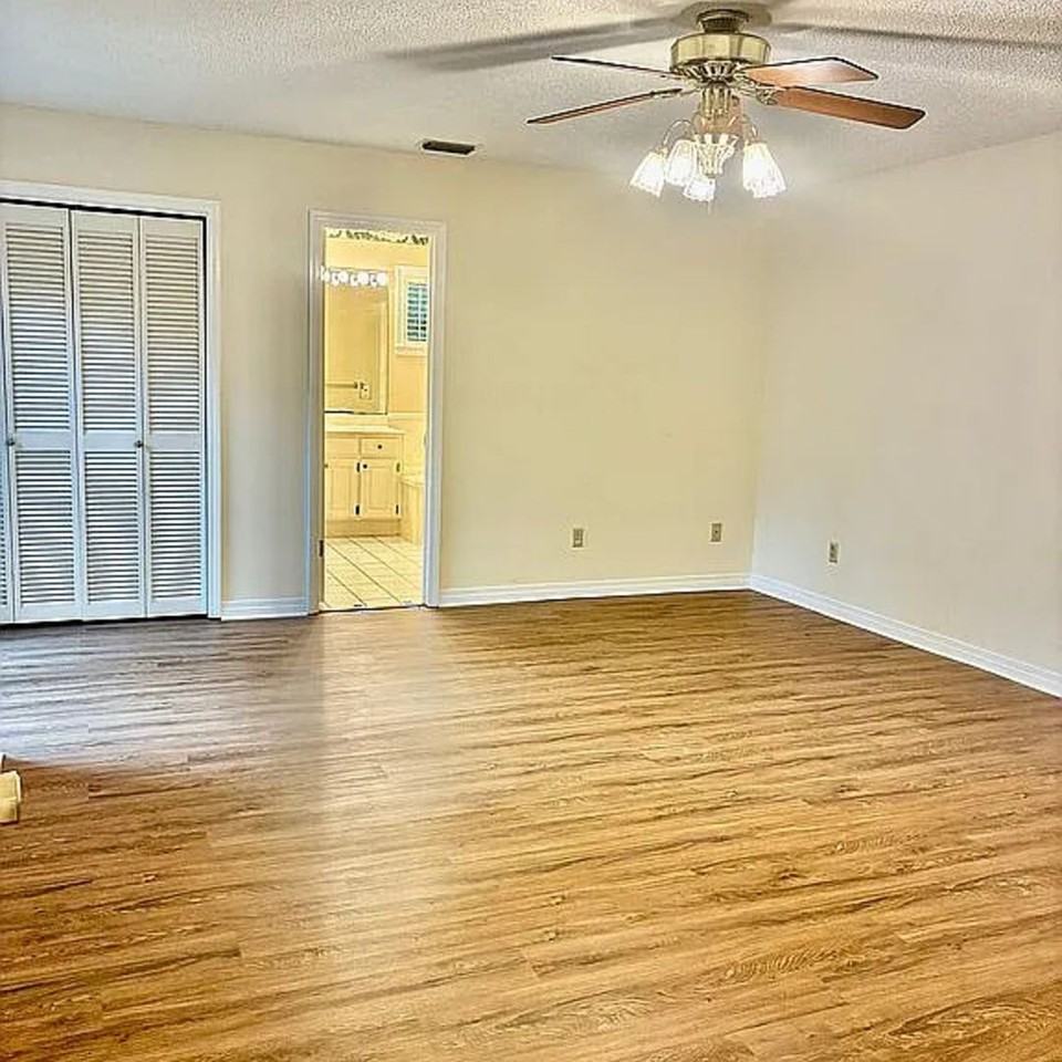 7221 Lakewood Rd - Photo 6 of 30