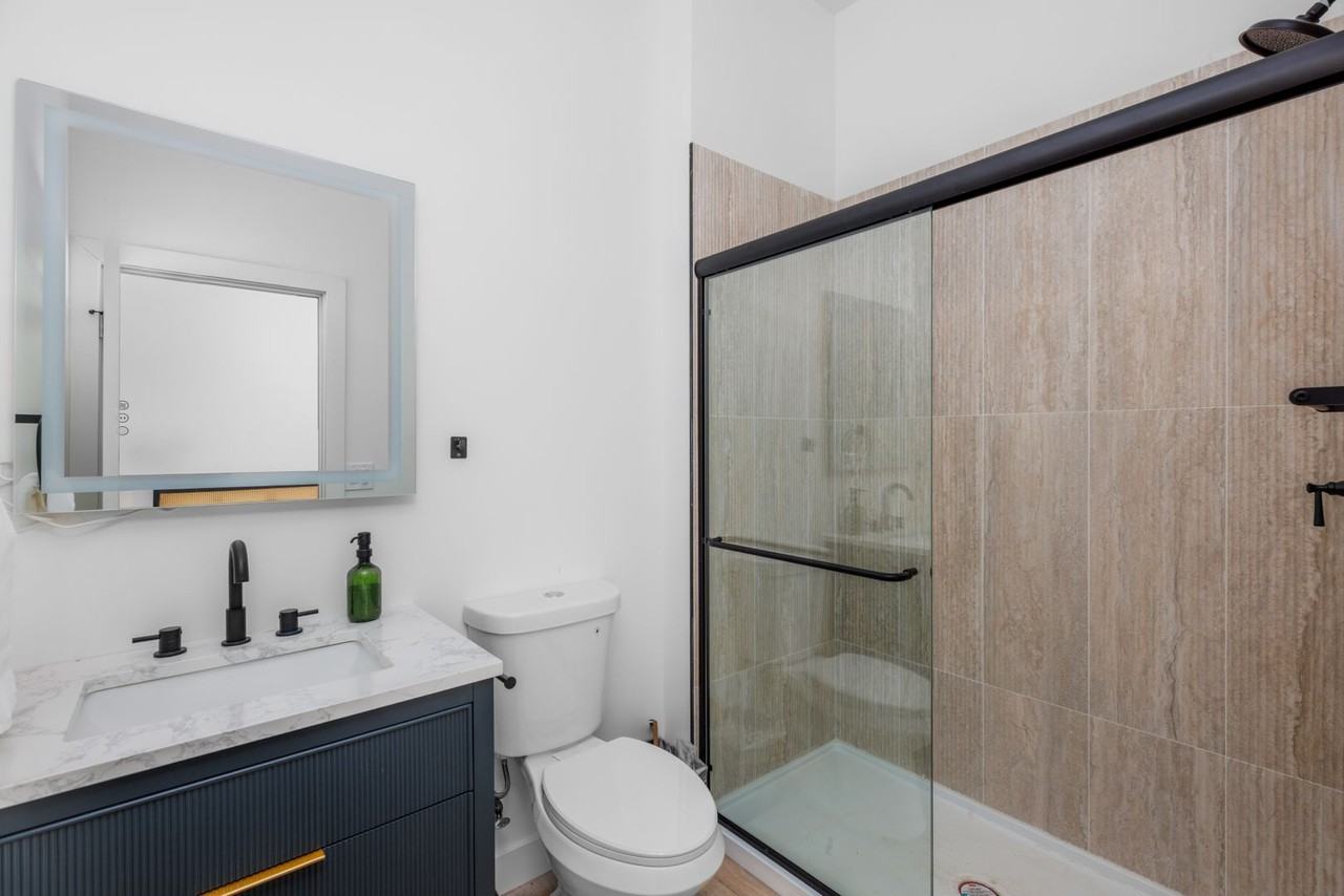 2110 Drescher street - Photo 6 of 20