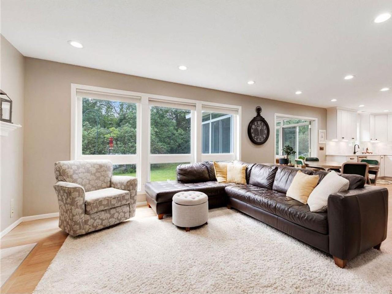 16345 Victoria Curv Se - Photo 4 of 36