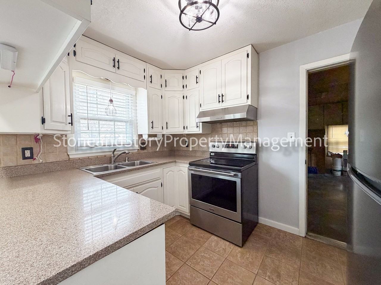 3125 Sw Mulvane St - Photo 6 of 26