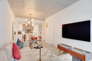 38 Rue Square-Sir-George-Étienne-Cartier #3333 - Photo 1 of 1