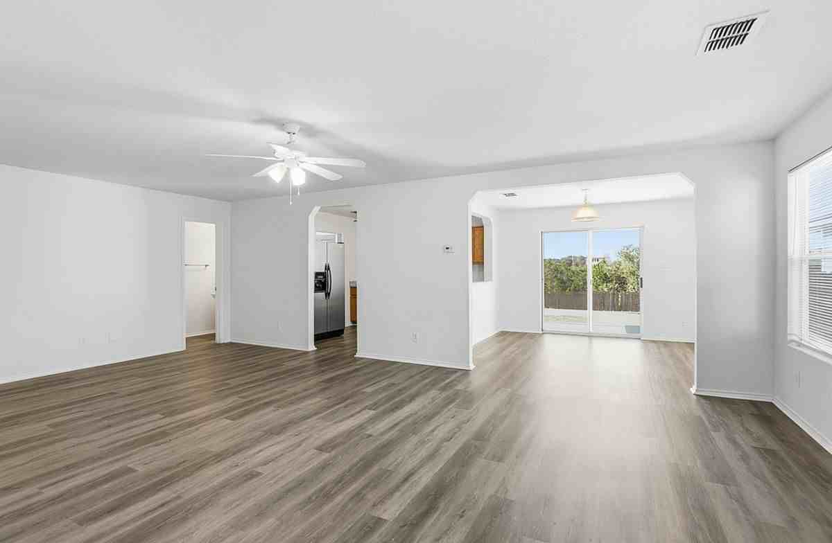 23923 Wimberly Oaks - Photo 3 of 25