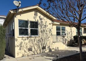 1607 1/2 S Atlantic Blvd - Photo 1 of 1