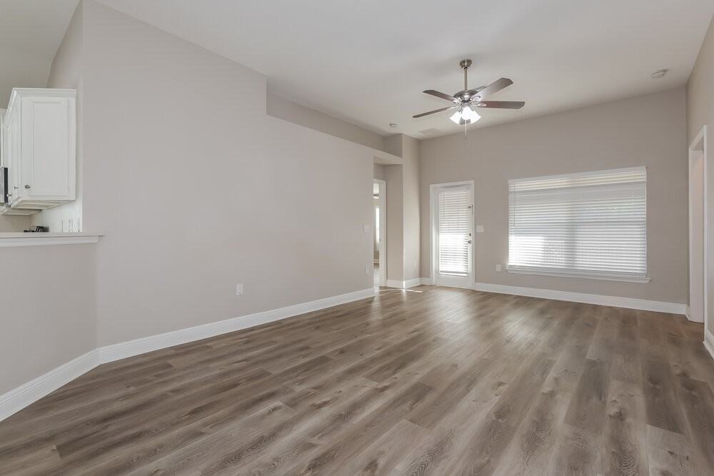 1225 Sheridan Bay Dr - Photo 3 of 16