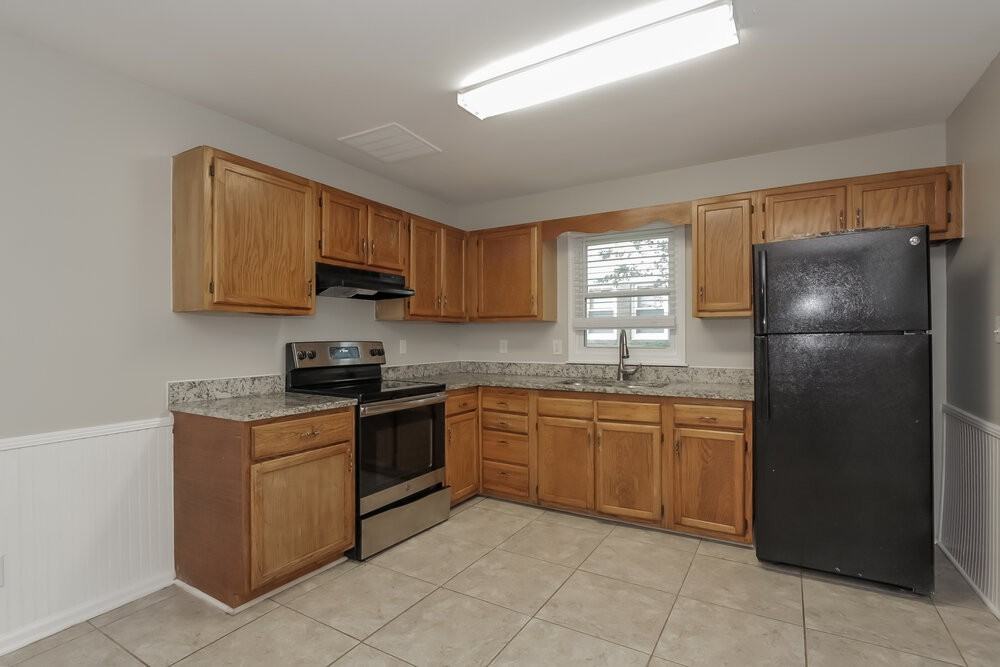 624 Dobson Dr - Photo 5 of 16