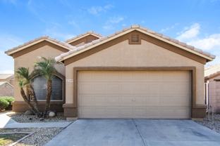 11409 W Cambridge Ave - Photo 1 of 1