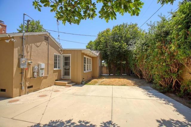 8939 Rhea Ave #NA - Photo 4 of 28