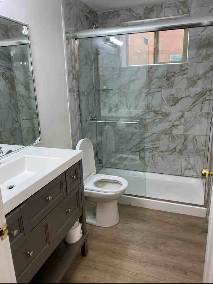 E 50th Ave - Photo 7 of 10