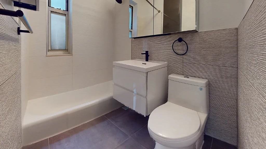 E 58th St #2F - Photo 7 of 8