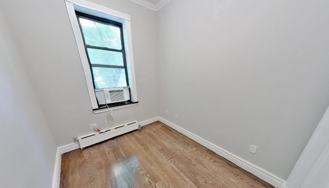 230 E 32nd St #1C - Photo 1 of 1