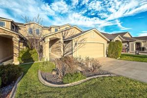 featured image of 3558 Waterford St