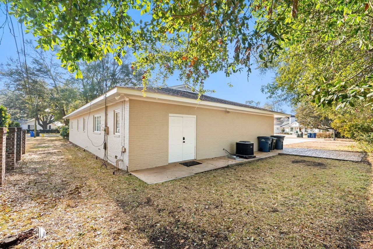 328 Wildwood Dunes Trl - Photo 3 of 50