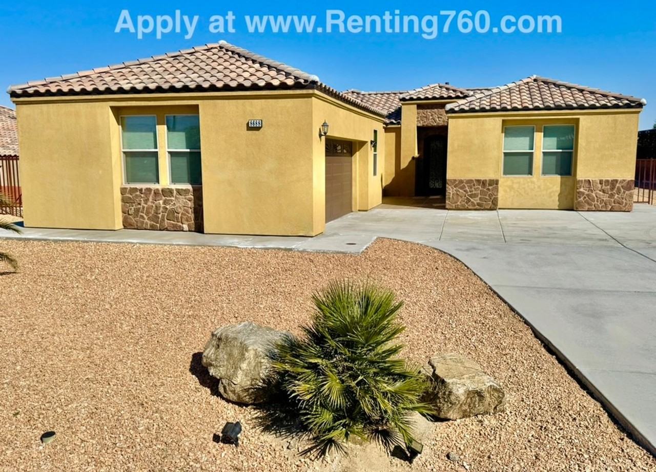 8688 8688 Monument Dr - Photo 2 of 50