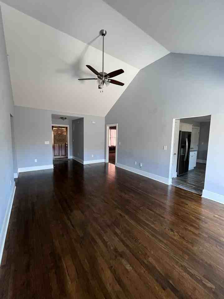 509 Hickory Cir - Photo 5 of 21