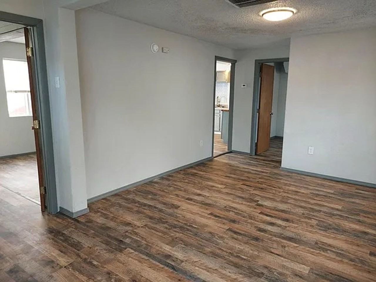 504 Fir Ave - Photo 6 of 16