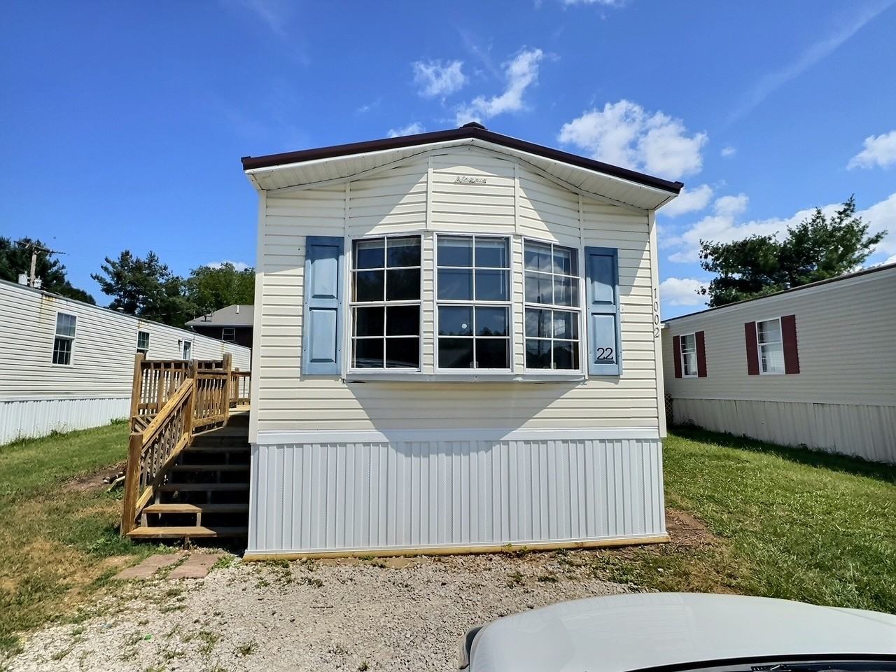 1002 Libby Ln - Photo 3 of 8