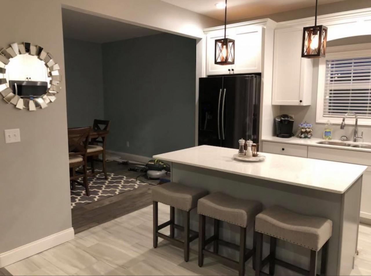 147 Morris Ct - Photo 3 of 6