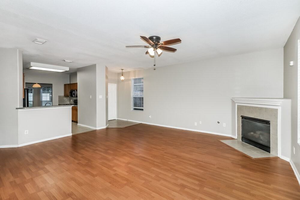 12146 Landsdown Ridge Way - Photo 5 of 17