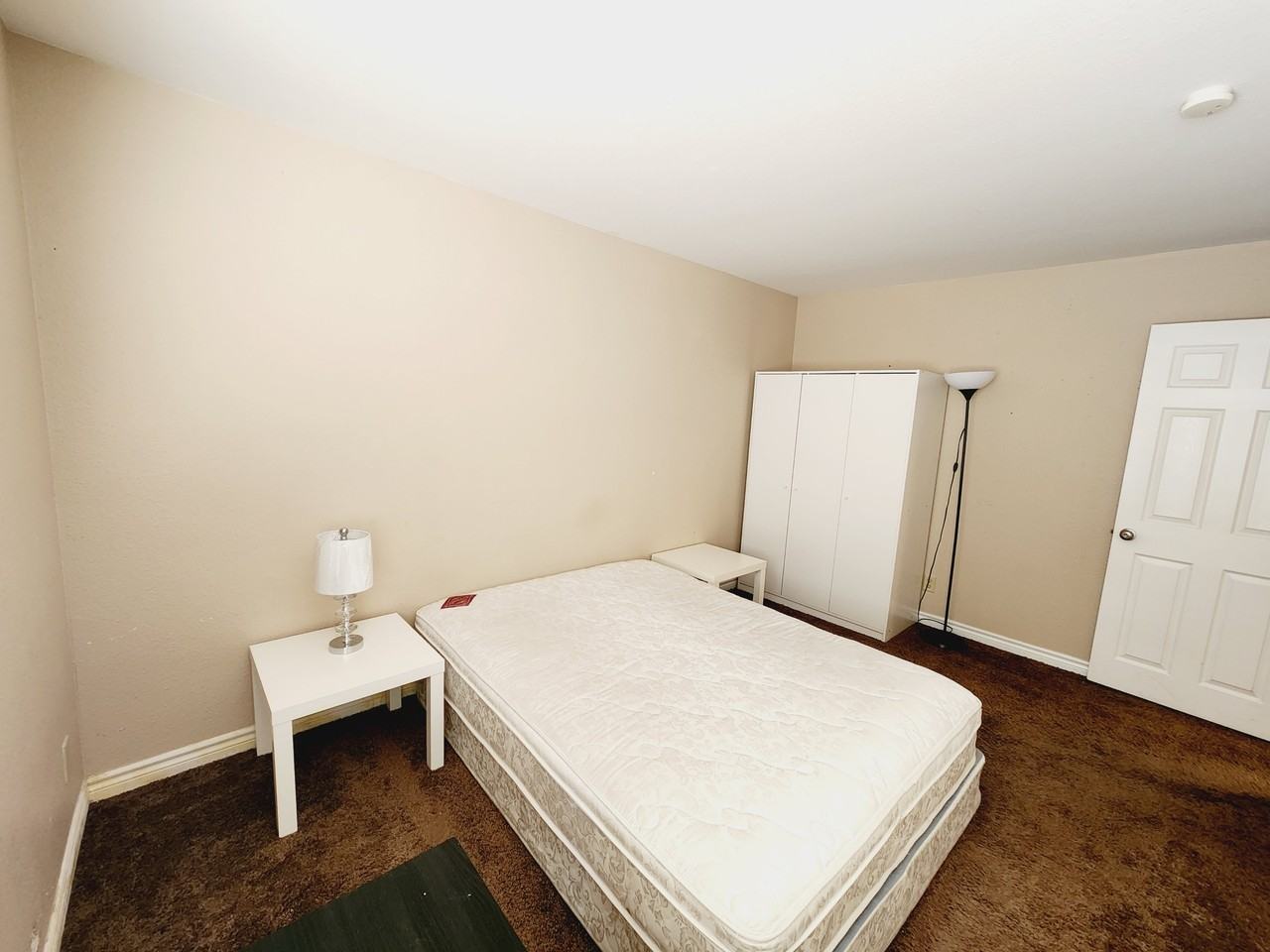 5405 Indian River Dr #1 - Photo 4 of 15